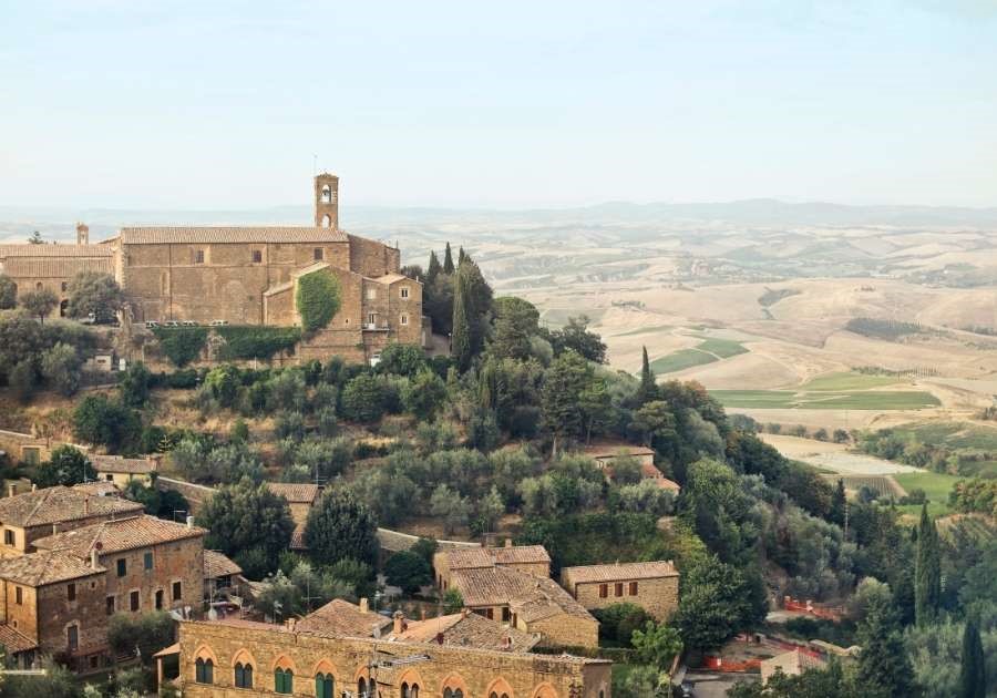 Itinerario di un giorno per visitare Montalcino