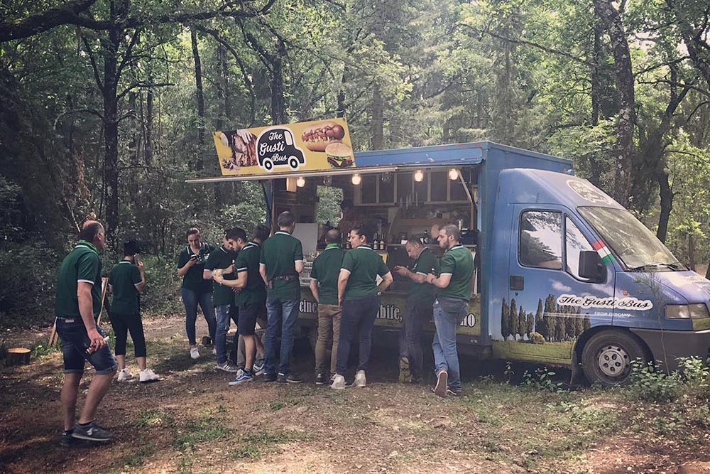 Pranzo The-Gusti-Bus-Street-food